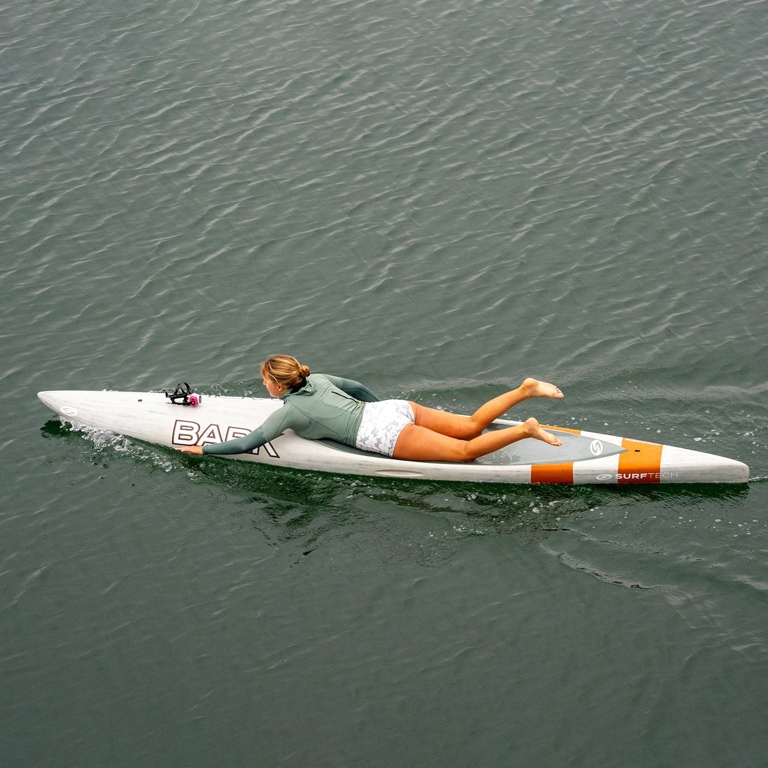 Commander Ghost-Carbon